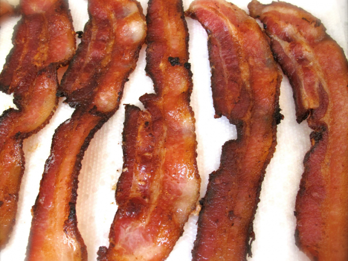 We LOVE bacon!!!!!